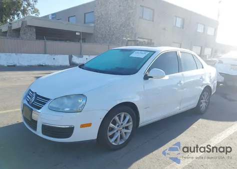 2010 Volkswagen Jetta Se from USA, damaged, VIN 3VWRZ7AJ8AM045552